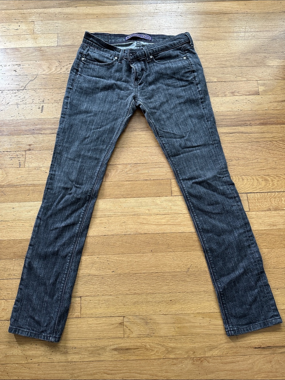 Women's Skinny Jeans - Washed Charcoal Stretch